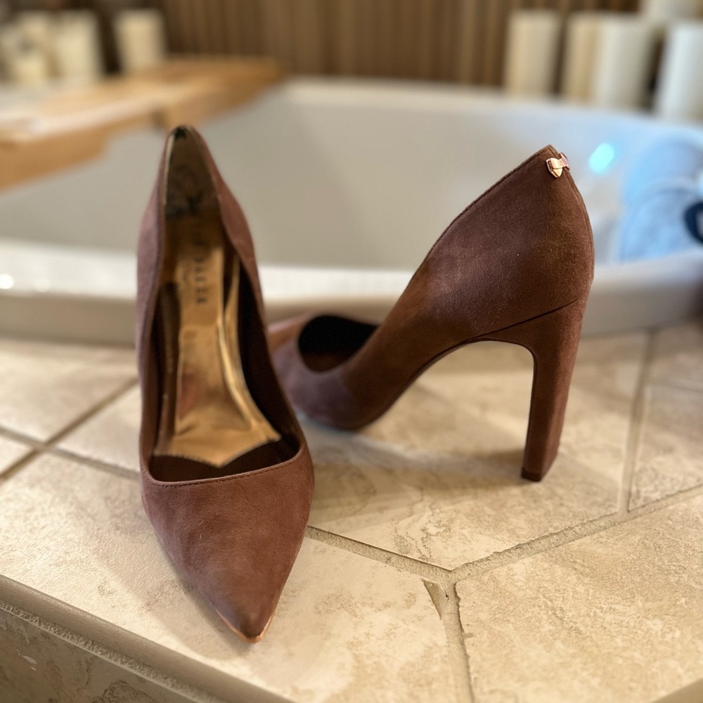 Ted baker brown shade pumps 7.5